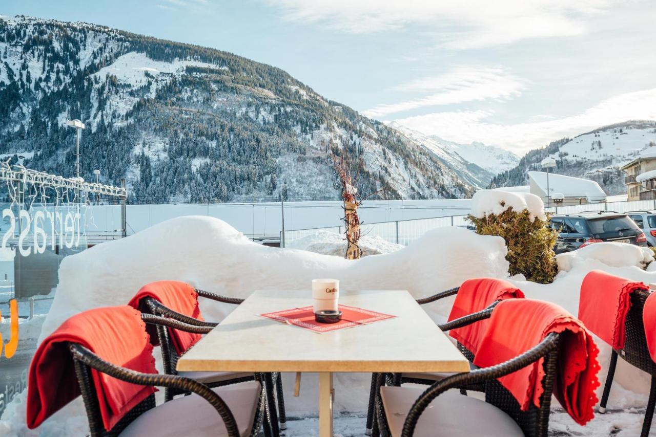 Hotel Restaurant La Furca ديسنتس المظهر الخارجي الصورة